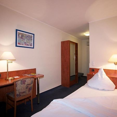 Falk Hotel Frankfurt am Main Bagian luar foto