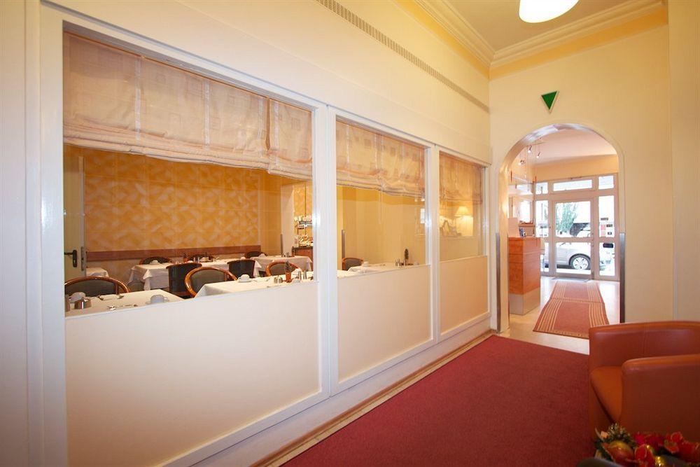 Falk Hotel Frankfurt am Main Bagian luar foto