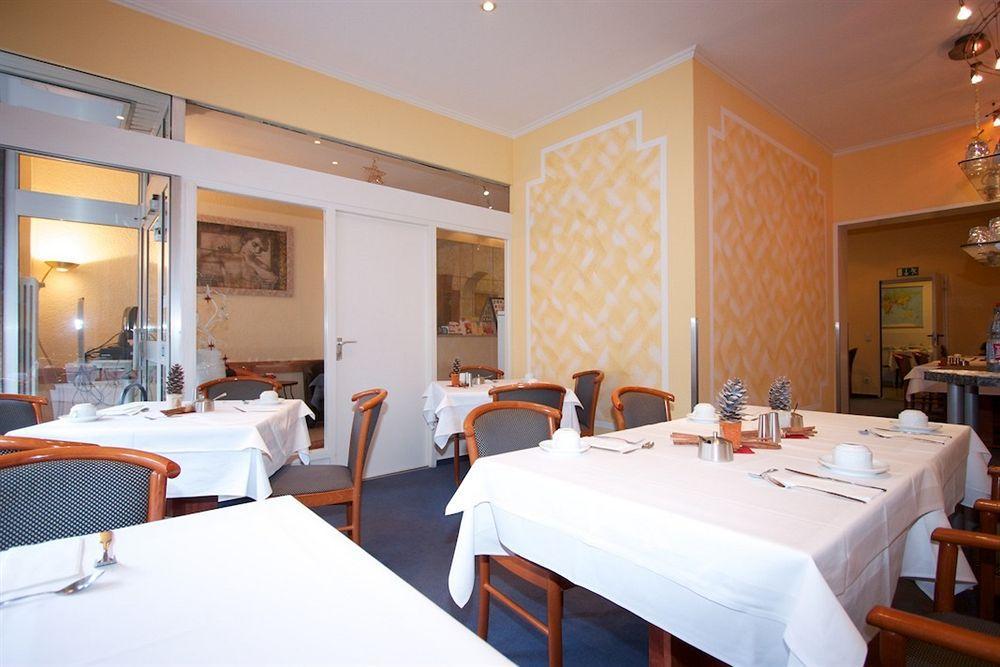 Falk Hotel Frankfurt am Main Bagian luar foto