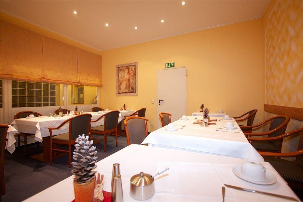 Falk Hotel Frankfurt am Main Bagian luar foto