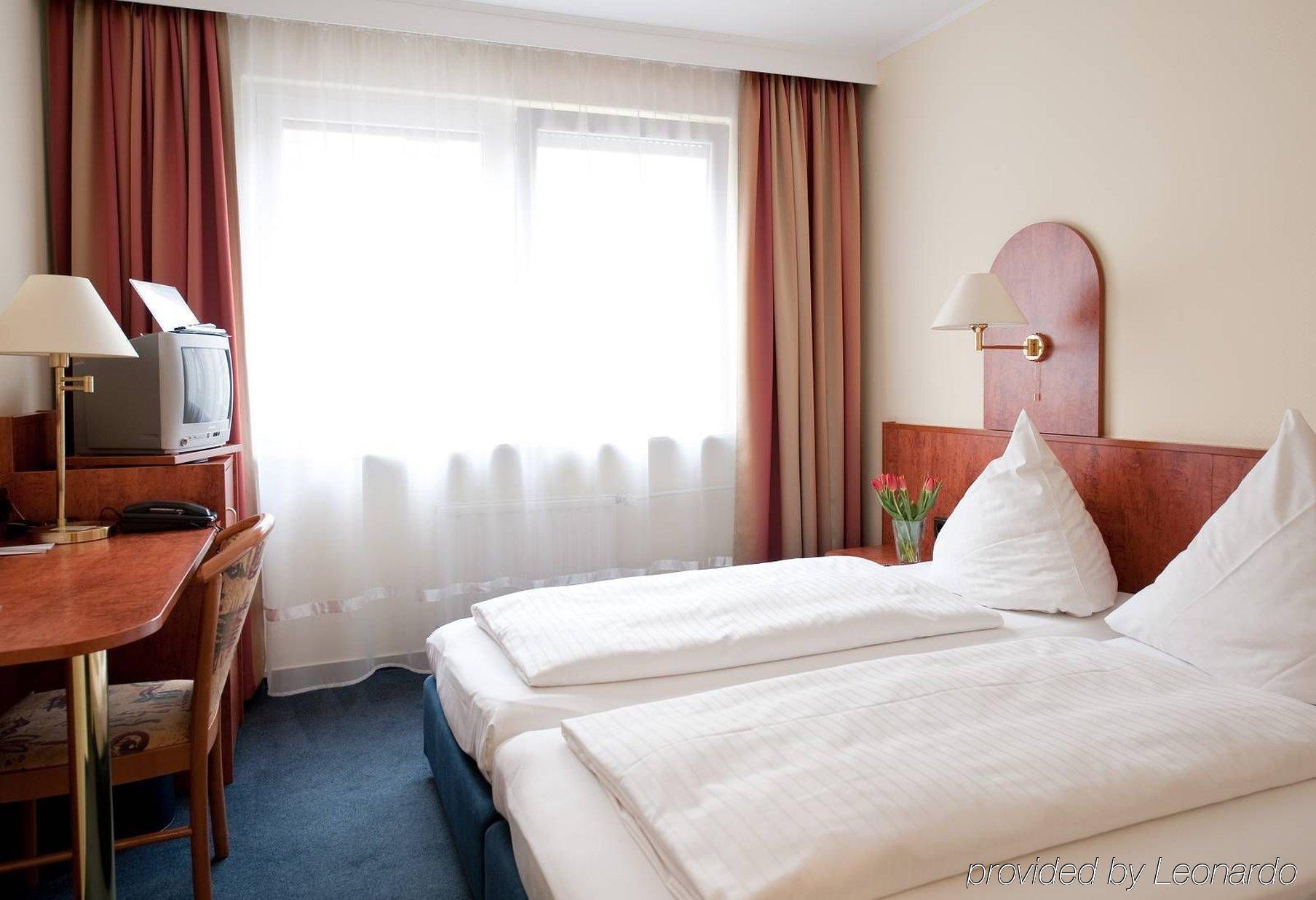 Falk Hotel Frankfurt am Main Ruang foto