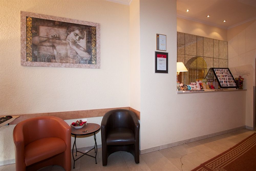 Falk Hotel Frankfurt am Main Bagian luar foto