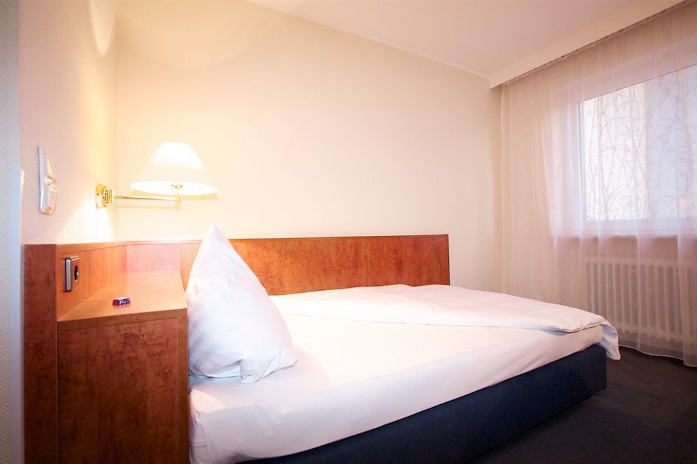 Falk Hotel Frankfurt am Main Bagian luar foto